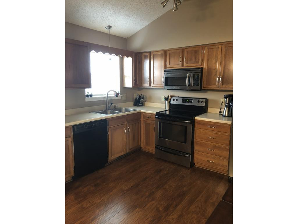 229 Springview Drive Gray, TN 37615 - Photo 2 of 35 Photo 2