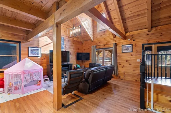 $390,000 | 1671 Burns Court, Austin, IN 47102