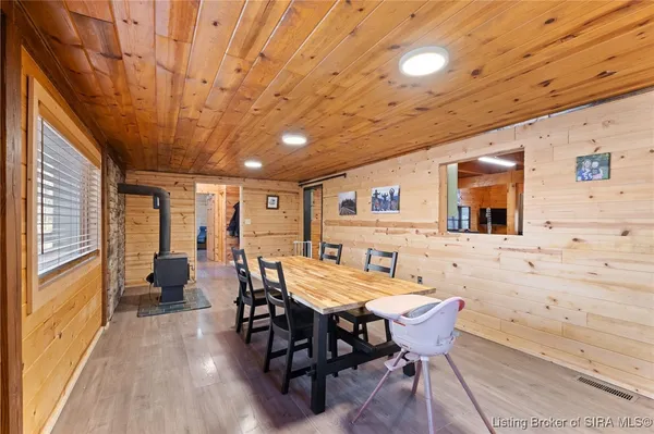 $390,000 | 1671 Burns Court, Austin, IN 47102