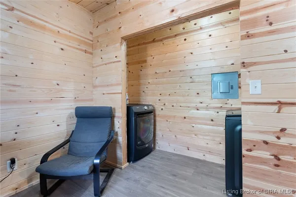 $390,000 | 1671 Burns Court, Austin, IN 47102