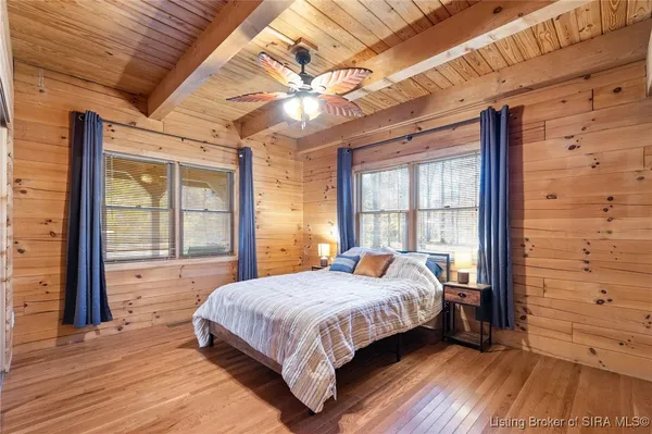 $390,000 | 1671 Burns Court, Austin, IN 47102