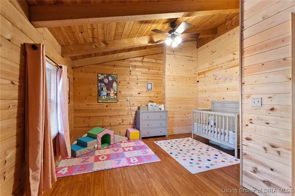 $390,000 | 1671 Burns Court, Austin, IN 47102