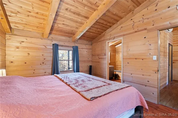 $390,000 | 1671 Burns Court, Austin, IN 47102