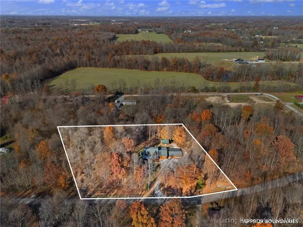 $390,000 | 1671 Burns Court, Austin, IN 47102