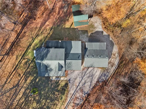 $390,000 | 1671 Burns Court, Austin, IN 47102