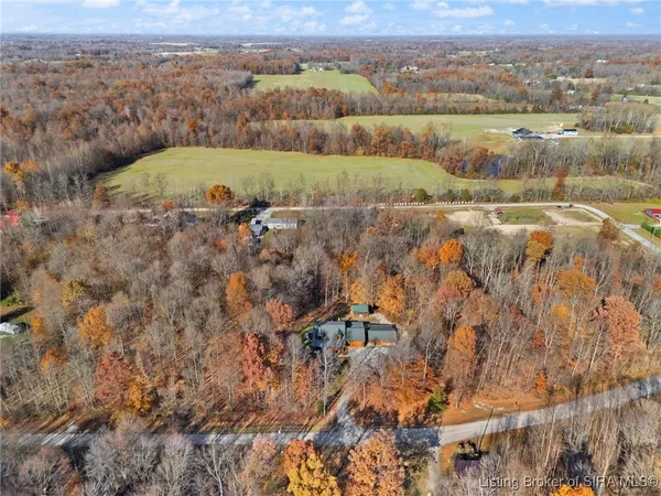 $390,000 | 1671 Burns Court, Austin, IN 47102