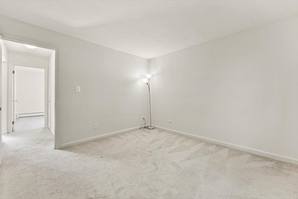 549 Russell Road, Unit 12B Westfield, MA 01085 - Photo 17 of 27 Gallery Image 17