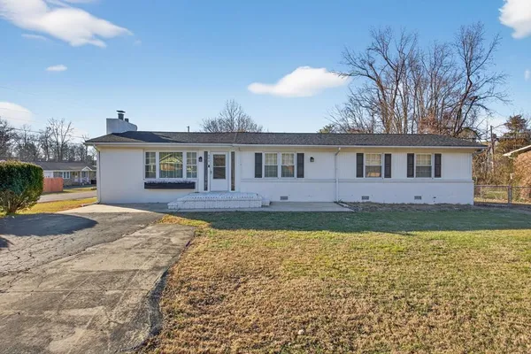 $319,998 | 385 Campbell Drive, Cookeville, TN 38501