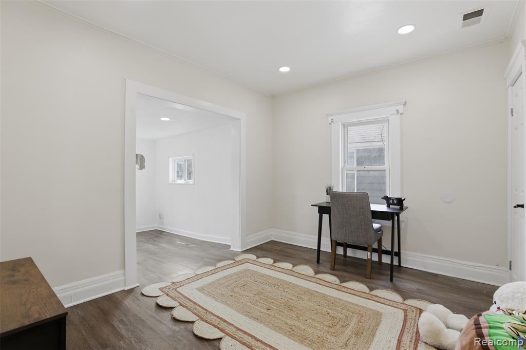 839 Webb Street Detroit, MI 48202 - Photo 23 of 42
