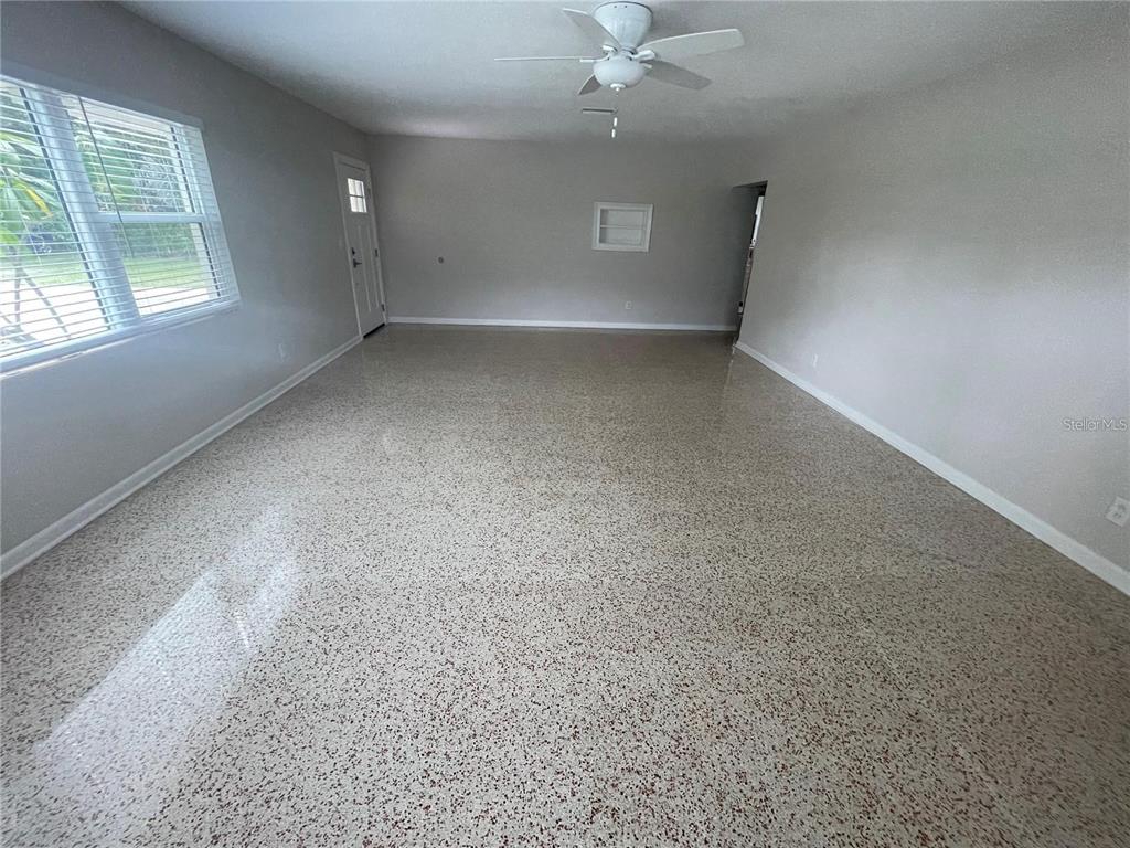 1536 Illinois Road Clearwater, FL 33756 - Photo 12 of 25