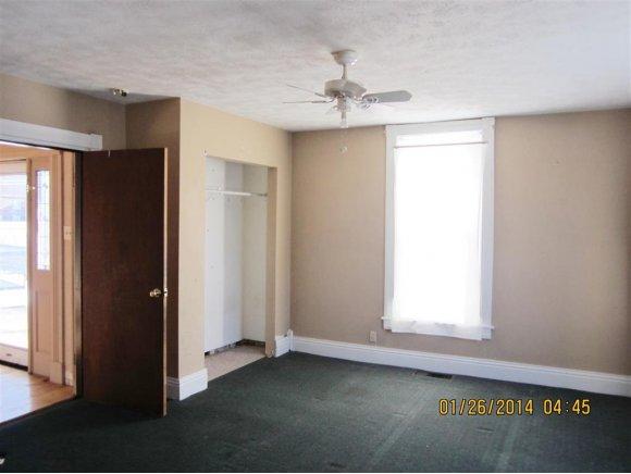 510 Fourth Street Rising Sun, IN 47040 - Photo 3 of 10
