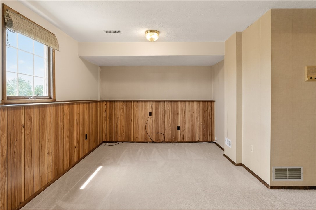 118 Wickens Road Chili, NY 14546 - Photo 28 of 50
