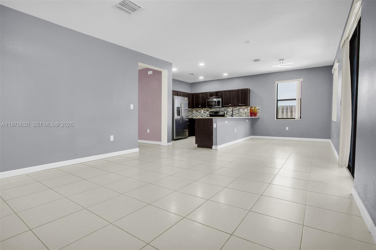 25341 Southwest 117th Avenue Homestead, FL 33032 - Photo 14 of 44