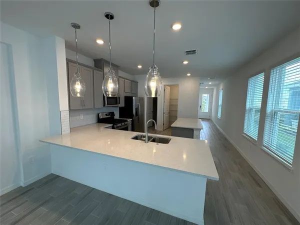 $2,900 | 994 Teal Crk Drive, St. Cloud, FL 34771