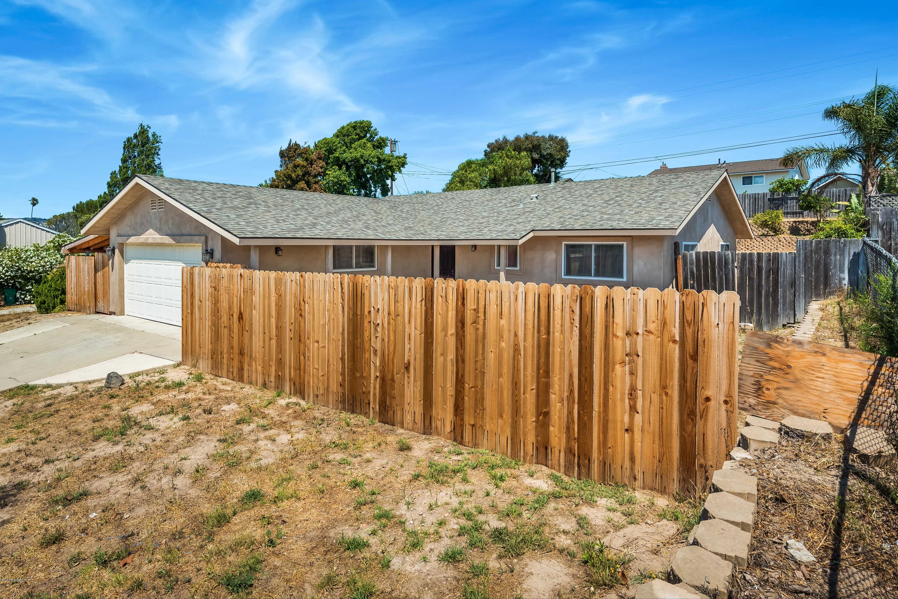 557 Sunbeam Road Lompoc, CA 93436 - Photo 3 of 19 3web