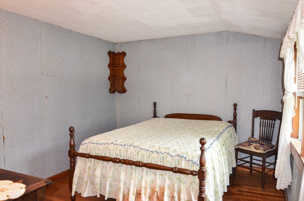 240 Gates Pond Road Berlin, MA 01503 - Photo 25 of 30
