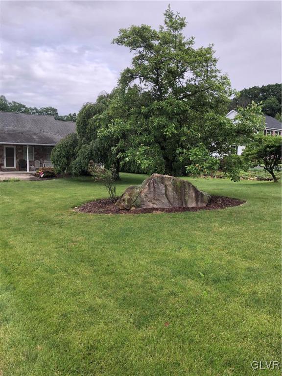 992 Renaldi Road Wind Gap, PA 18091 - Photo 12 of 40