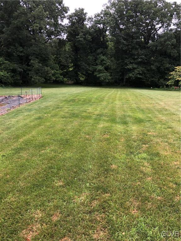 992 Renaldi Road Wind Gap, PA 18091 - Photo 10 of 40