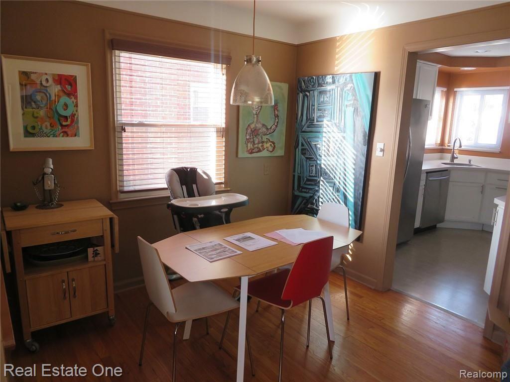 216 Normandy Road Royal Oak, MI 48073 - Photo 6 of 17 7 Dining Room.jpg