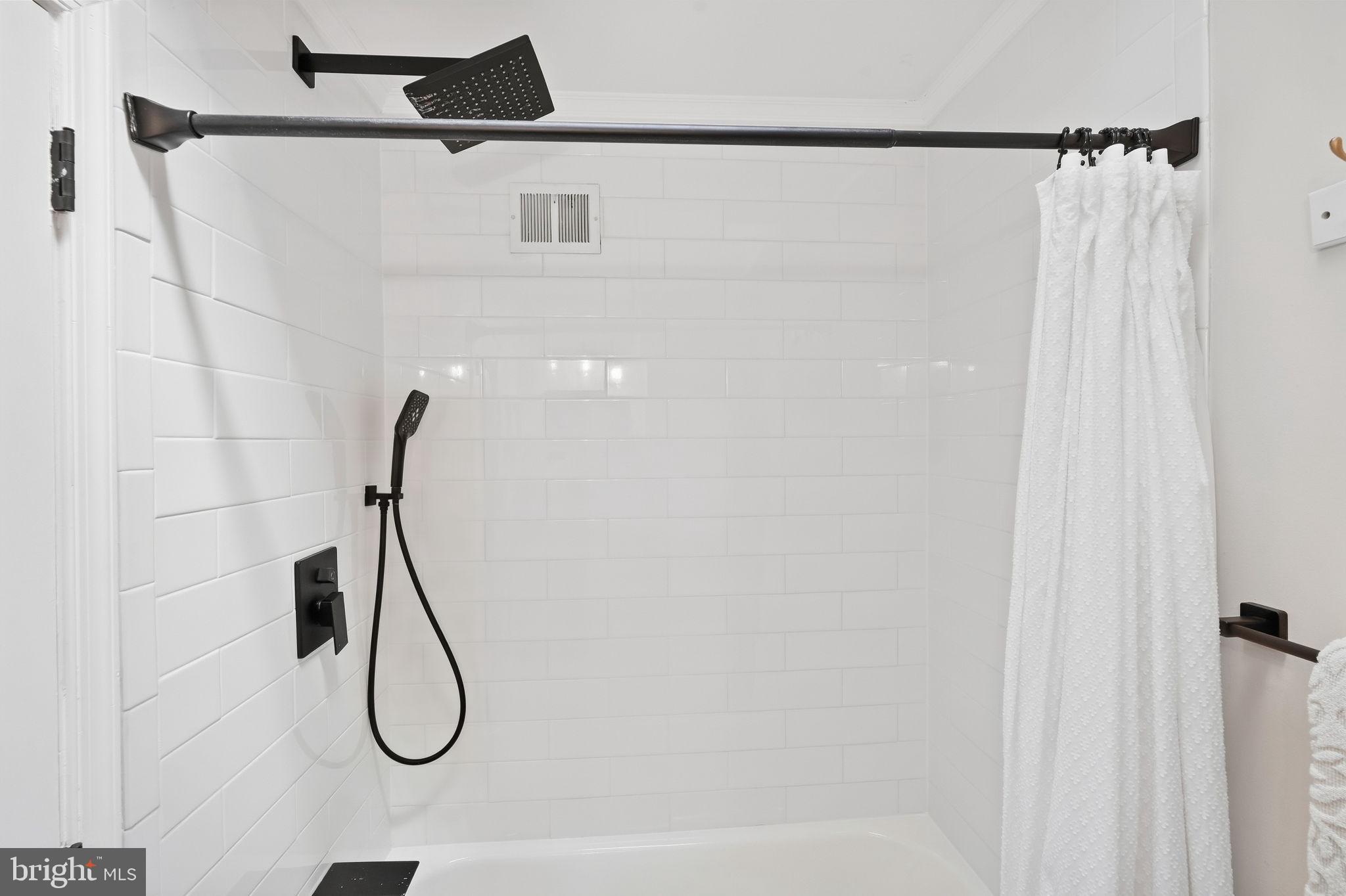 11753 Brandon Road Philadelphia, PA 19154 - Photo 22 of 36 Gallery Image 22