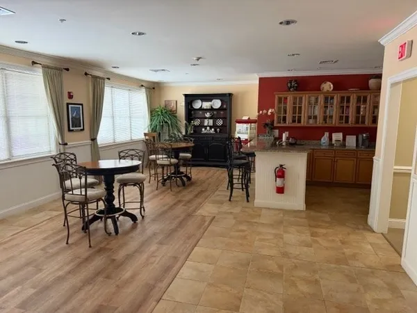 $2,750 | 1214 Emerald Court, Unit 1214, Tewksbury, MA 01876