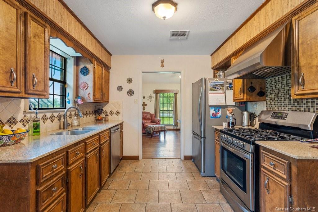 3281 Goos Road Lake Charles, LA 70611 - Photo 7 of 20 Gallery Image 7