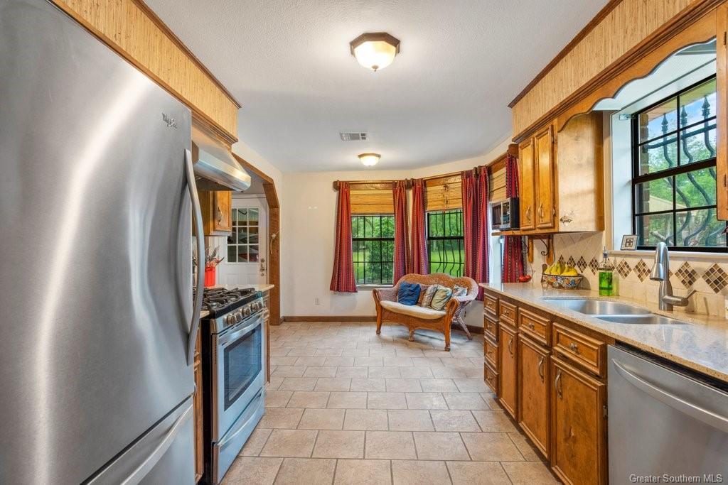 3281 Goos Road Lake Charles, LA 70611 - Photo 8 of 20 Gallery Image 8