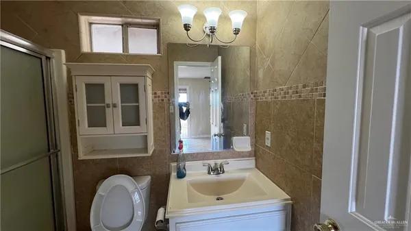 $2,900 | 7100 North Seminary Road, Edinburg, TX 78541