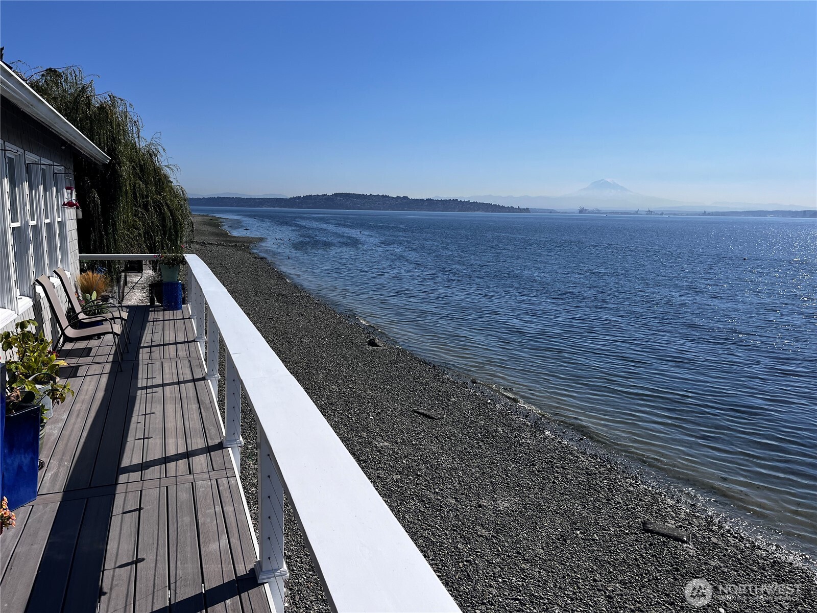 13037 Southwest Bachelor Road Vashon, WA 98070 - Photo 16 of 30