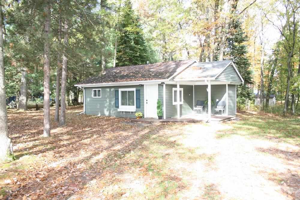 1869 Hampton Road Harrison, MI 48625 - Photo 1 of 12 Gallery Image 1
