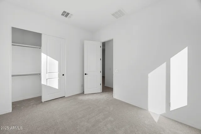 $770,202 | 26433 North 22nd Drive, Phoenix, AZ 85085