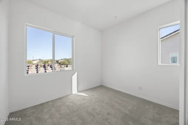 $770,202 | 26433 North 22nd Drive, Phoenix, AZ 85085