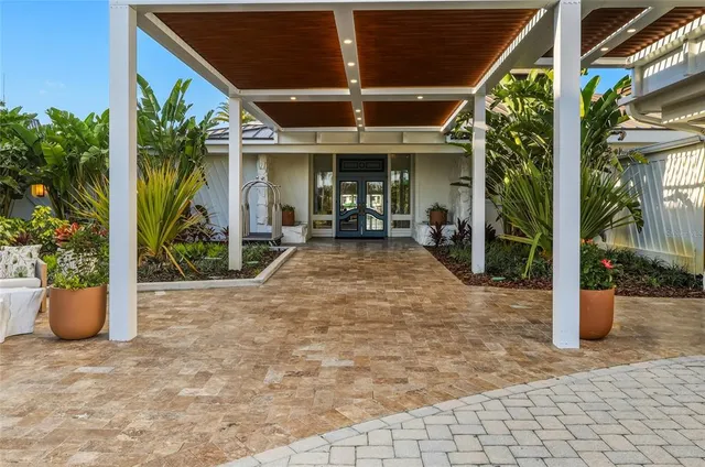 $599,900 | 5475 Saddlebrook Way, Wesley Chapel, FL 33543