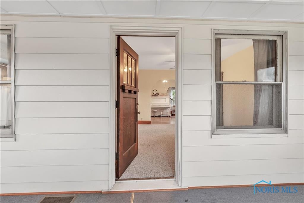 1401 North Raab Road Swanton, OH 43558 - Photo 10 of 48 Gallery Image 10