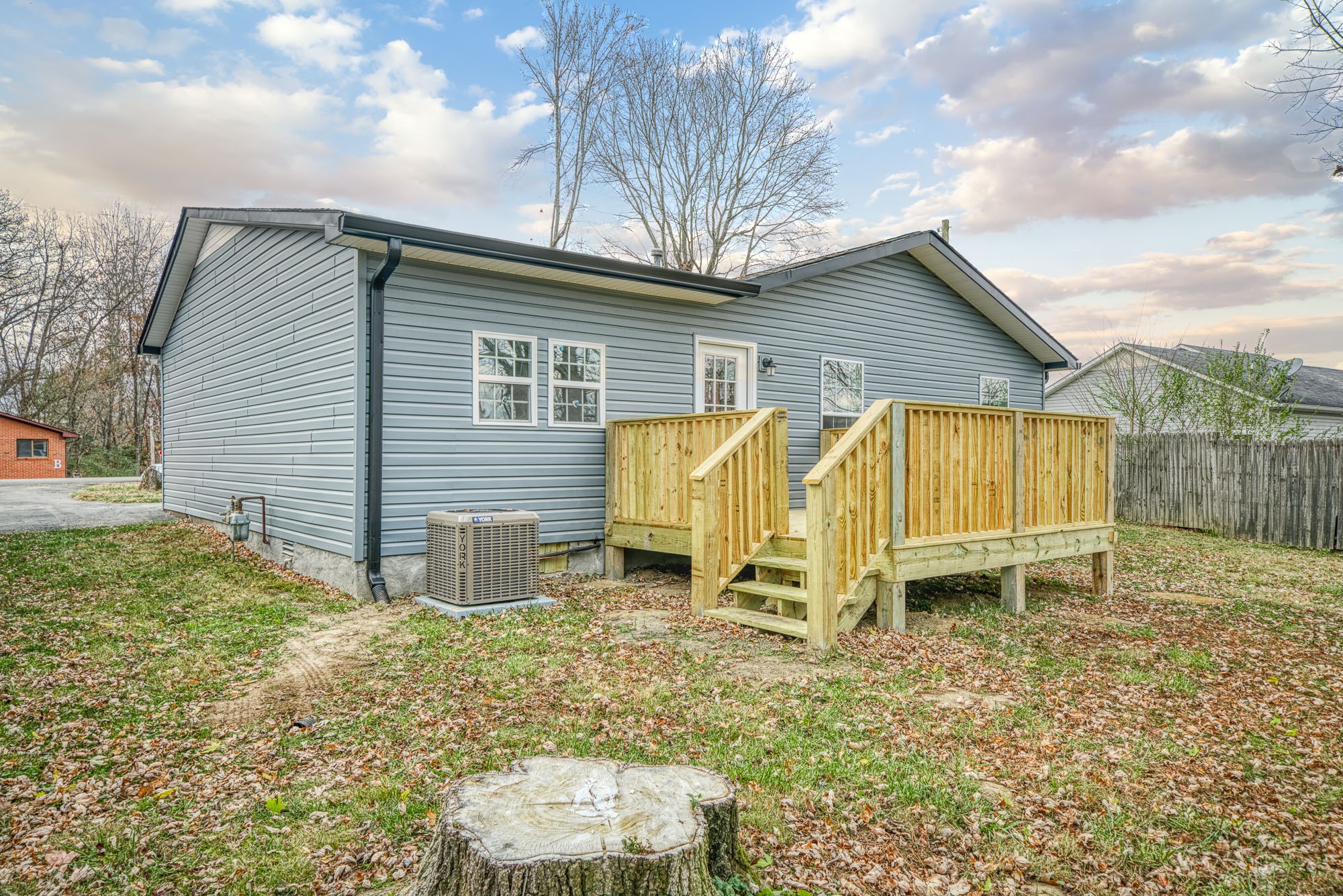 1670 White Road Cookeville, TN 38506 - Photo 11 of 28 Gallery Image 11
