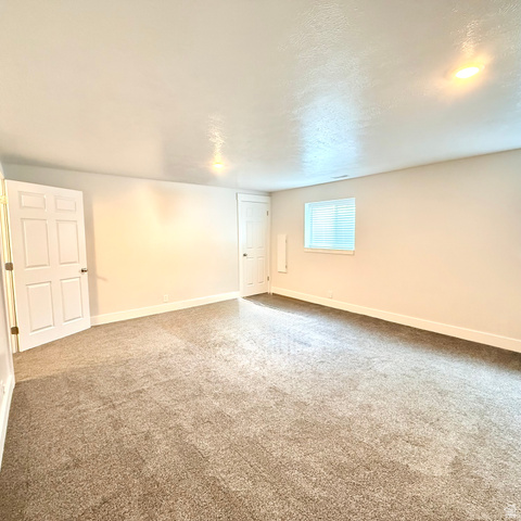 10240 Locksley Road Sandy, UT 84092 - Photo 21 of 30
