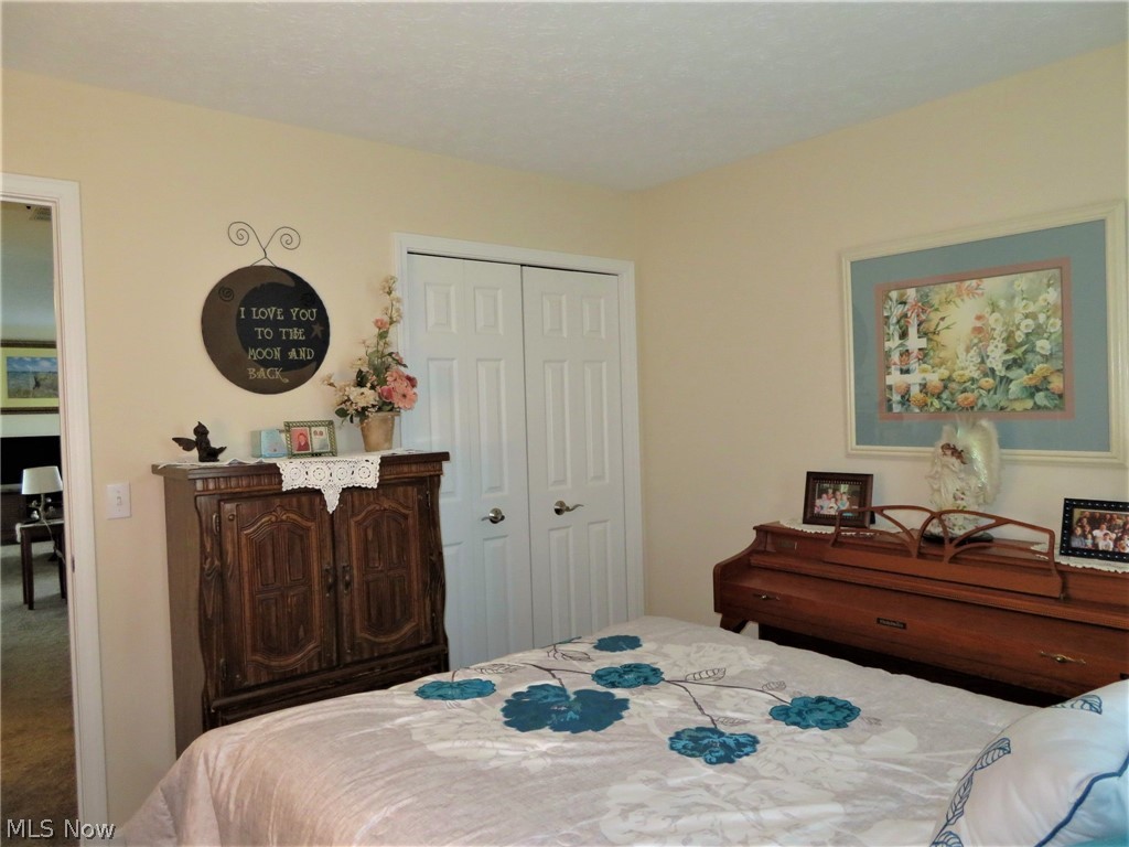 8402 Murray Ridge Road Elyria, OH 44035 - Photo 16 of 18 Gallery Image 16