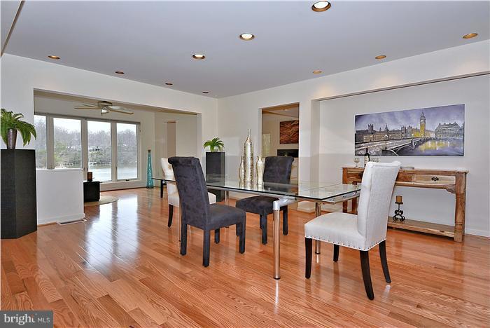3005 Friends Road Annapolis, MD 21401 - Photo 8 of 30 Dining Room