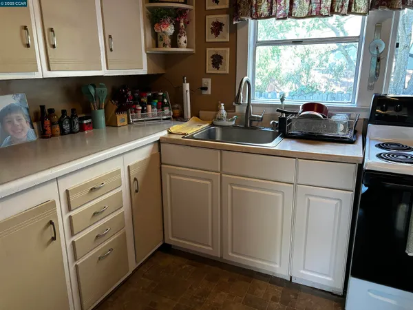 $425,000 | 125 Bruning Avenue, Rio Vista, CA 94571