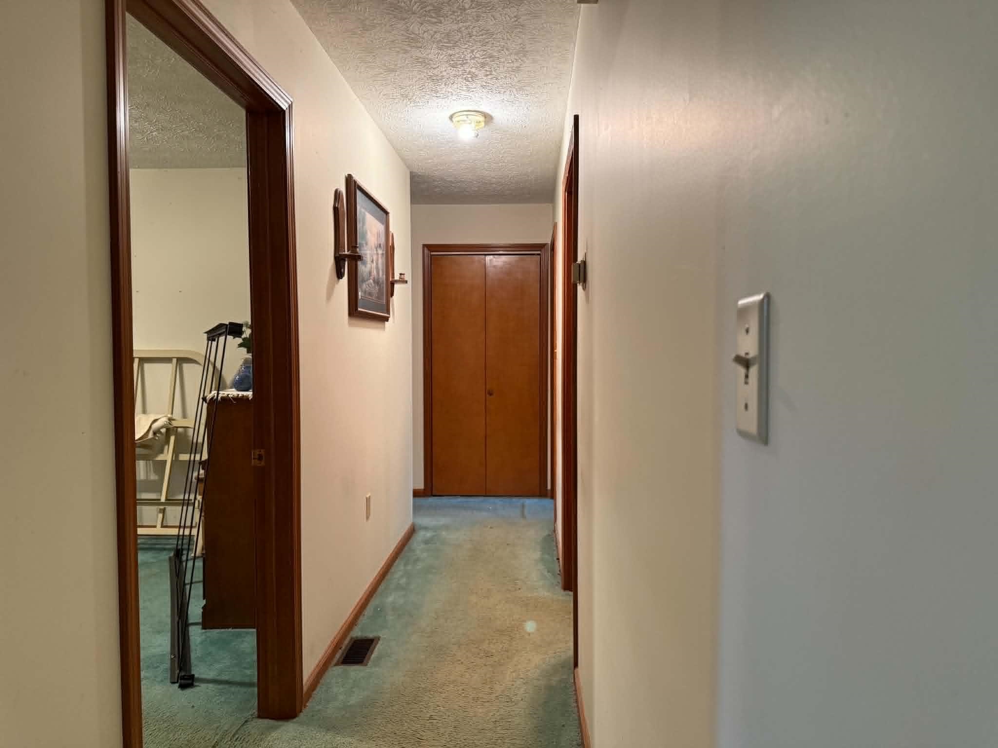 12110 Midland Trail Road Ashland, KY 41102 - Photo 4 of 14