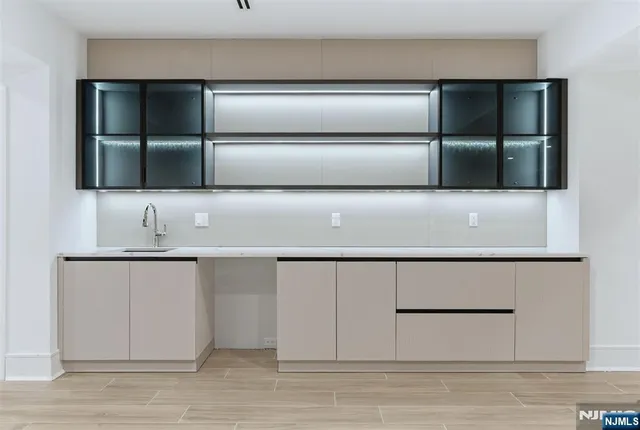 a close view of sink