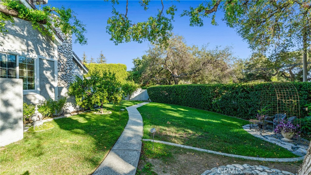 2162 Cumberland Road Glendora, CA 91741 - Photo 36 of 38 Gallery Image 36