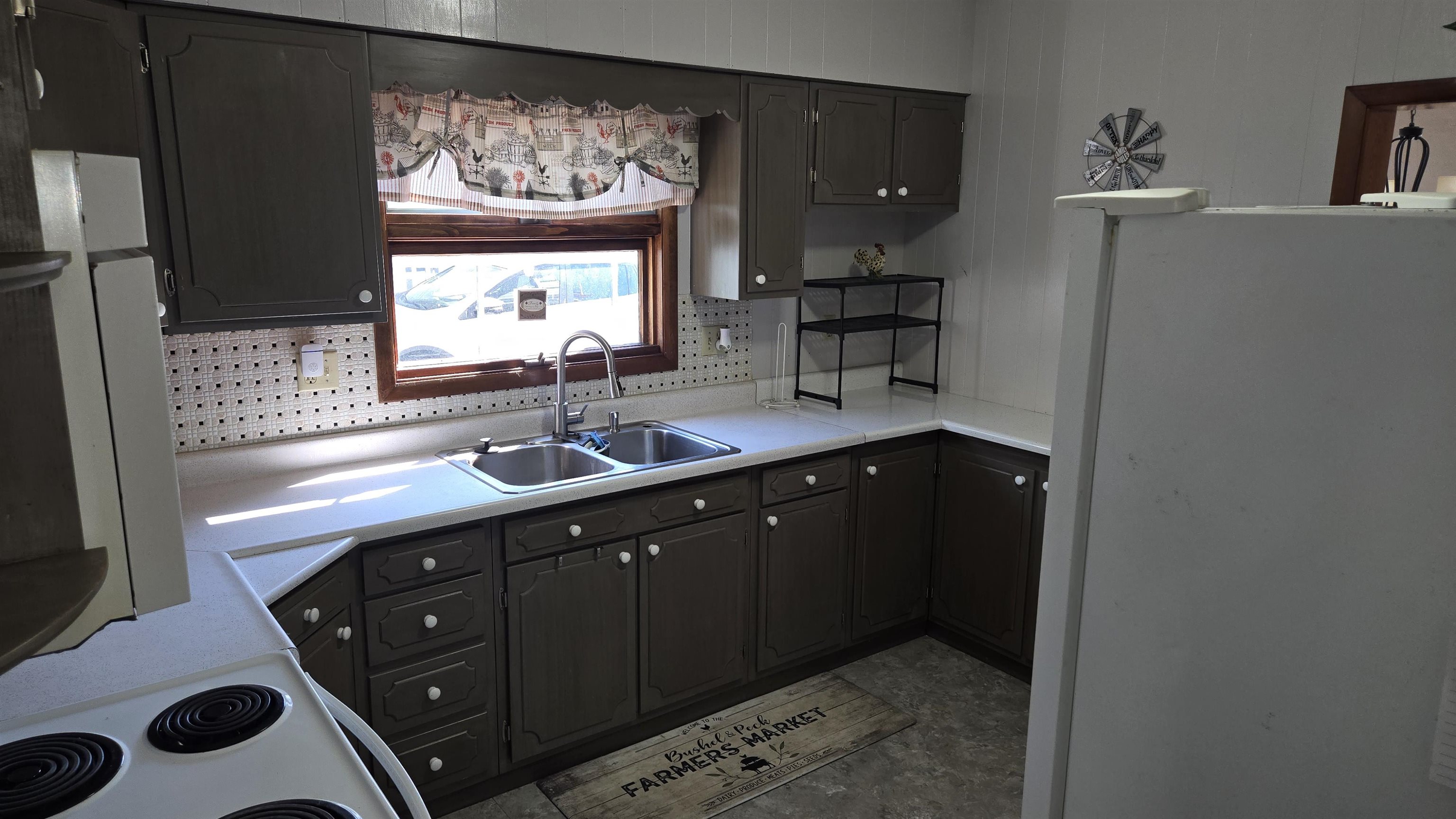 606 High Street Clinton, WI 53525 - Photo 8 of 20