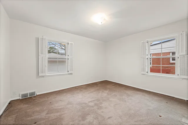 $359,900 | 1158 Hawthorne Road, Grosse Pointe Woods, MI 48236