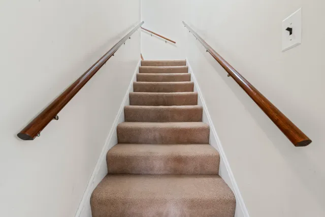 $359,900 | 1158 Hawthorne Road, Grosse Pointe Woods, MI 48236