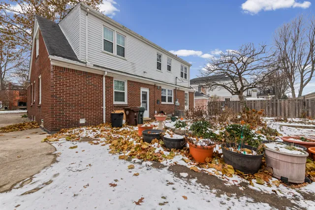 $359,900 | 1158 Hawthorne Road, Grosse Pointe Woods, MI 48236