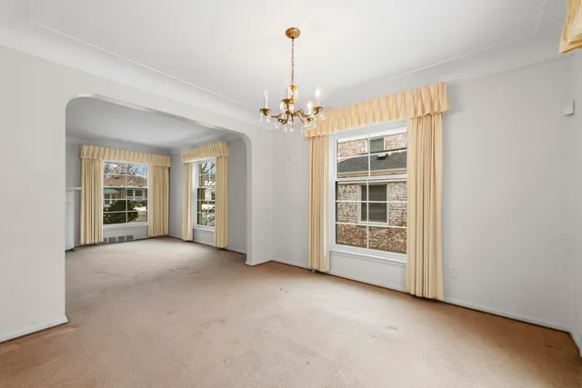 $359,900 | 1158 Hawthorne Road, Grosse Pointe Woods, MI 48236