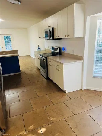 $2,900 | 3280 2nd Avenue Southeast, Naples, FL 34117