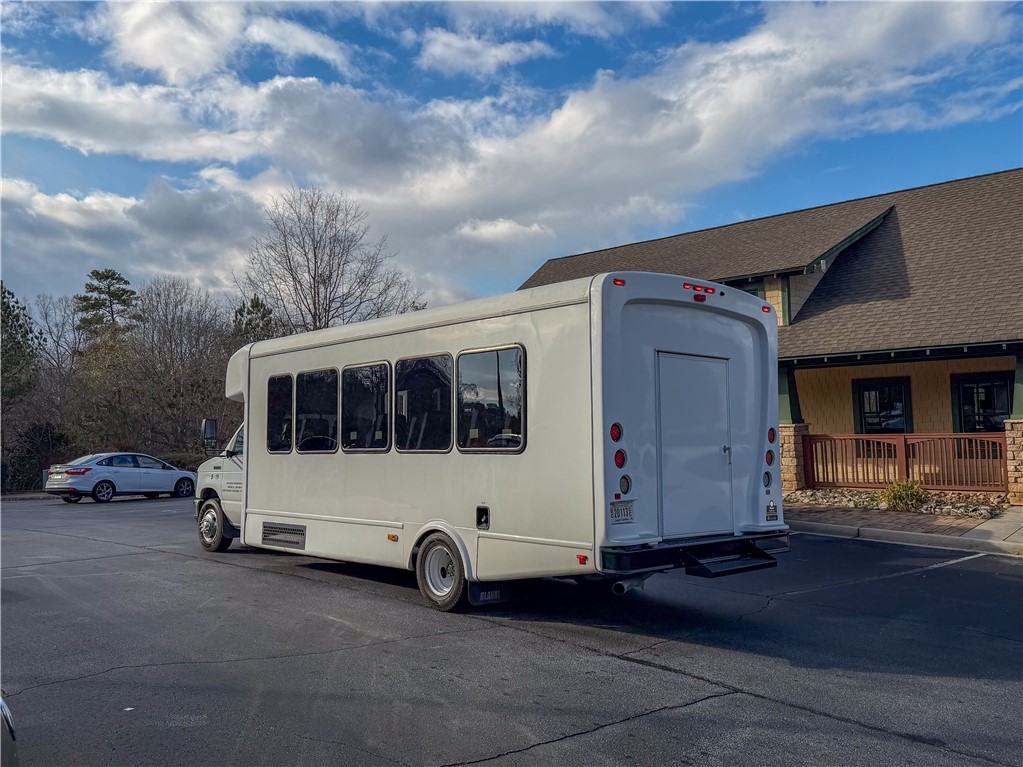701 Harts Cove Way Seneca, SC 29678 - Photo 5 of 28