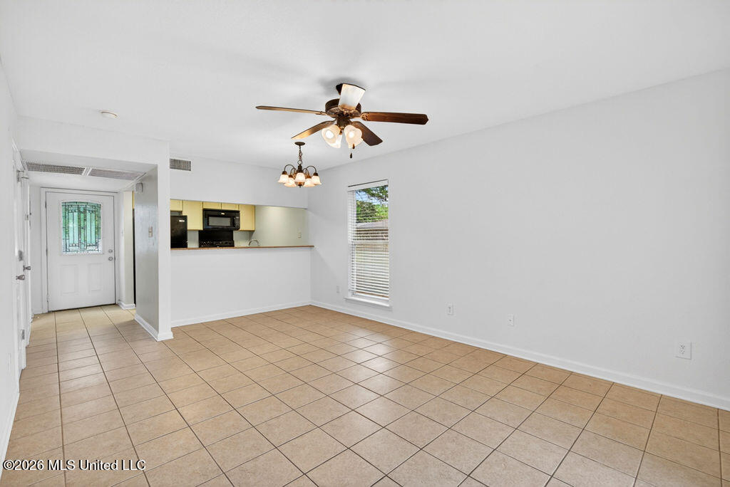3230 Cumberland Road, Unit 112 Ocean Springs, MS 39564 - Photo 4 of 44 3230CumberlandRd.-5